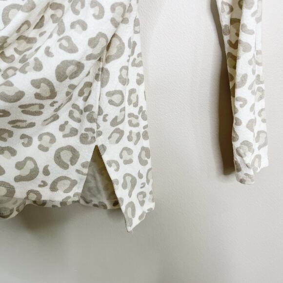 Gibson Look Leopard Cowl Neck Sweater Oatmeal Cream Pink XSmall XS Womens - Picture 4 of 9